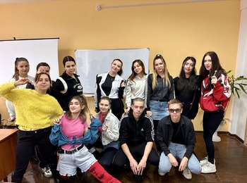 День студента у стилі 90-х: драйв, ностальгія та справжній студентський дух!