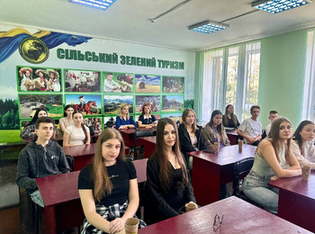 Майбутнє сільського туризму: бізнес-гра «Сімейний старт у туризмі та гостинності»
